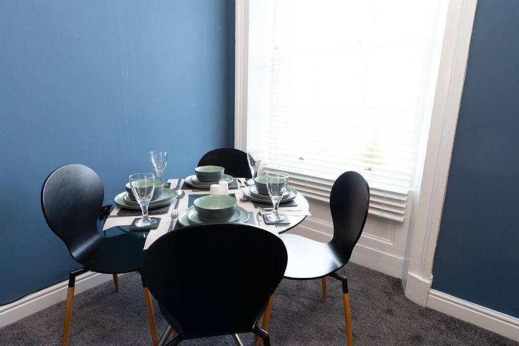 Lavish 2Bed Apartment In The Heart Of Birkenhead Ngoại thất bức ảnh