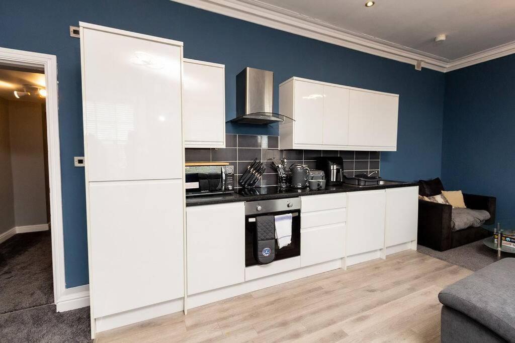 Lavish 2Bed Apartment In The Heart Of Birkenhead Ngoại thất bức ảnh